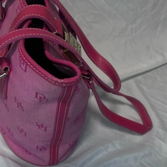 Vintage Dooney Bourke  North South bright pink logo bucket bag leather trim EUC - Picture 9 of 14